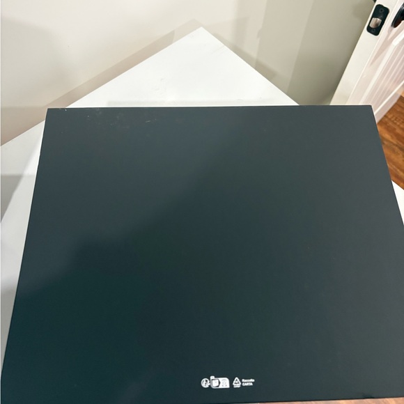 Empty CHANEL box and bag - Picture 7 of 9